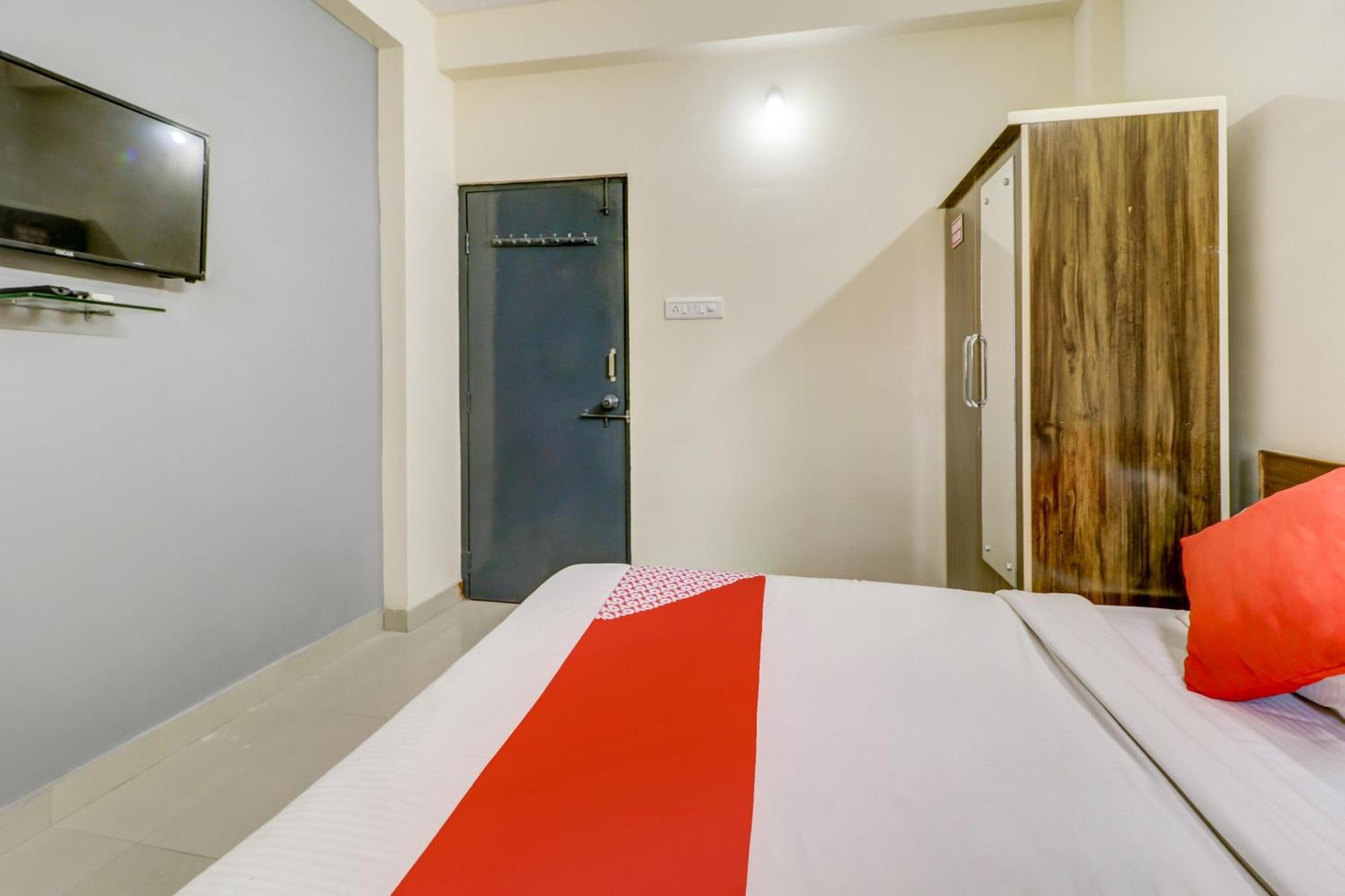 Hotel O The Crown Inn Nagpur Exterior foto